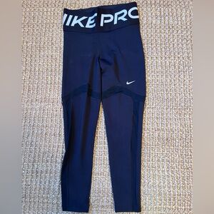 Nike Logo Waist Leggings with Mesh Detail sz M
